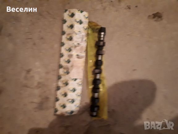 Разпределителен вал, снимка 1
