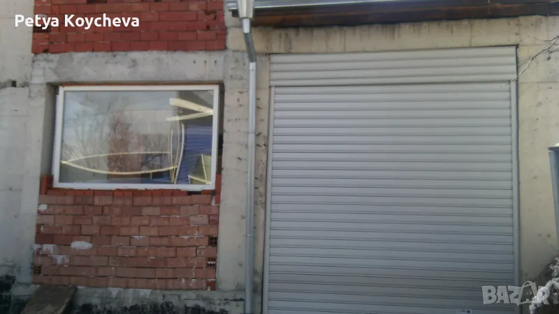 Давам под наем  гараж с 3 големи места- дългосрочно , снимка 1