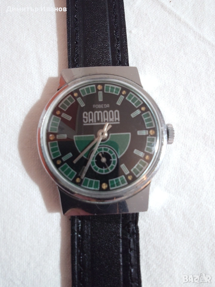 Съветски механичен часовник Победа - Самара – работещ, с черна кожена каишка - 18мм. , снимка 1