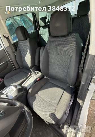 Peugeot 5008 1.6 HDI, снимка 5 - Автомобили и джипове - 50628189