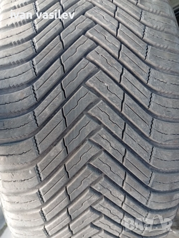 Продавам 2бр Гуми Neksan 225 50 17 Всесезонни.