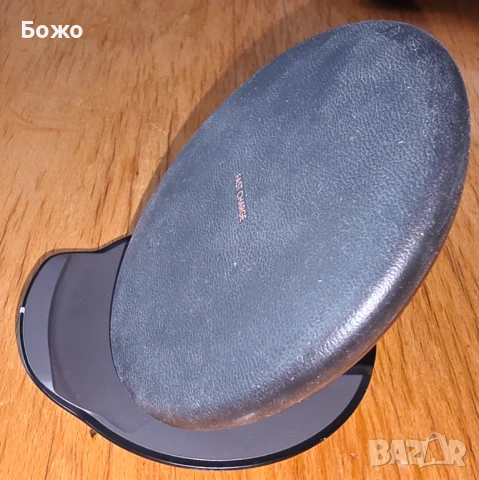 Ново Самсунг бързо безжично зарядно устройство пед и стенд (EP-PG950BBEGWW) - Черно, снимка 6 - Безжични зарядни - 51410385