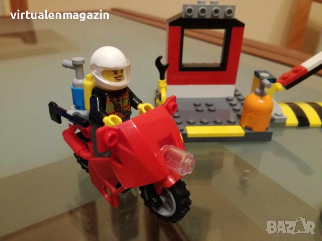 Конструктор Лего - LEGO Fire 10685 - Fire Suitcase, снимка 2 - Конструктори - 43467484