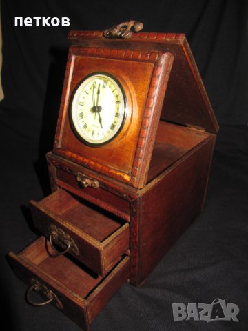 дървена кутия с вграден часовник, снимка 2 - Антикварни и старинни предмети - 43930249