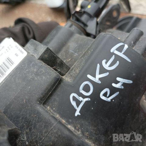 Десен фар дачия докер, снимка 7 - Части - 44046624