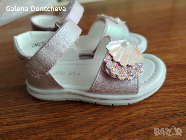 Детски сандали за момиче