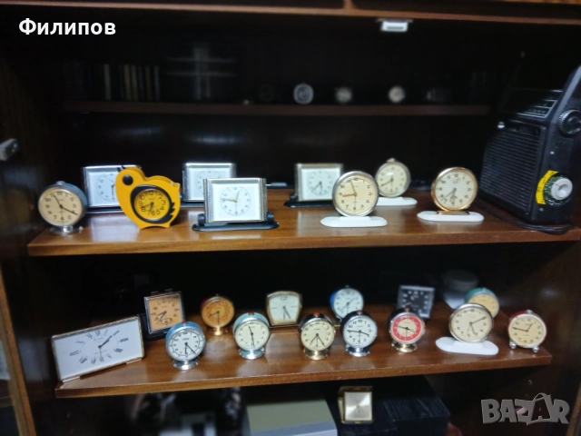 25бр. обслужени будилници "слава" + части