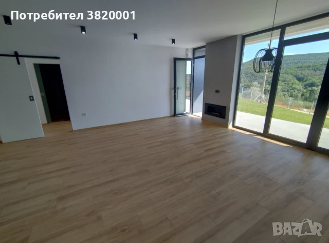 ПРОДАВА СЕ БЕЗ КОМИСИОНА къщa с РЗП 100 м², снимка 9 - Къщи - 50627074