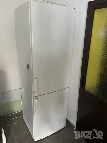 Хладилник , снимка 5 - Хладилници - 50910571