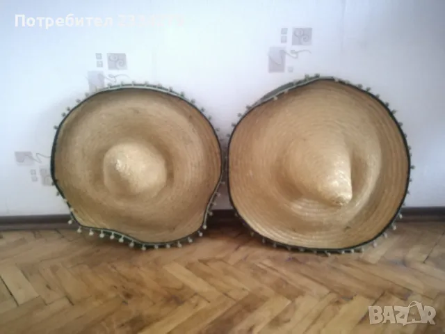 Сомблеро, мексиканска сламена плетена шапка. 