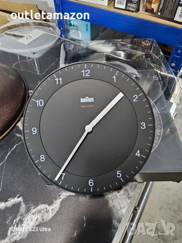 Луксозен стенен часовник Braun с радио контрол BC06B-DCF , снимка 3 - Други стоки за дома - 52838996