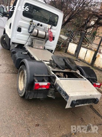 Продавам лафет от Ивеко Дейли с компресор, снимка 2 - Аксесоари и консумативи - 39475305