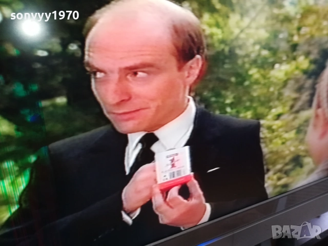 ПРОЛЕТНО БЯГСТВО-ОБЛОЖКА-VHS VIDEO TAPE 1409251728, снимка 2 - Други жанрове - 51711368