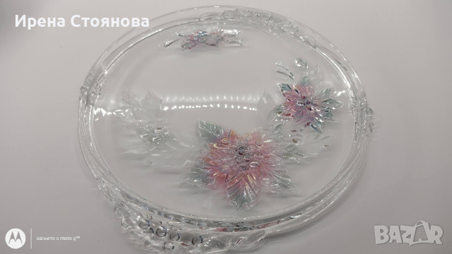 Кристален поднос за торта Holiday Bloom by Mikasa Poinsettia, снимка 11 - Чинии - 44872982