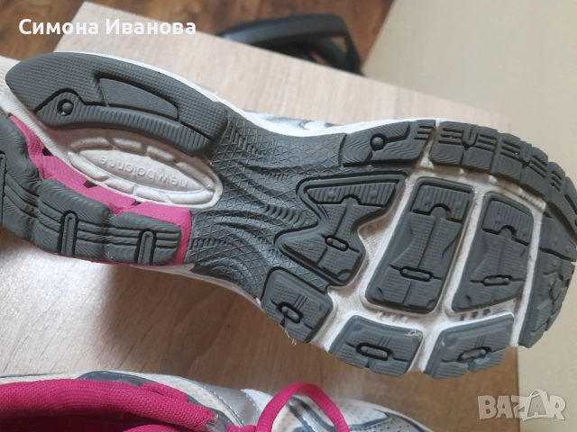 Дамски маратонки New balance, снимка 3 - Маратонки - 52668231
