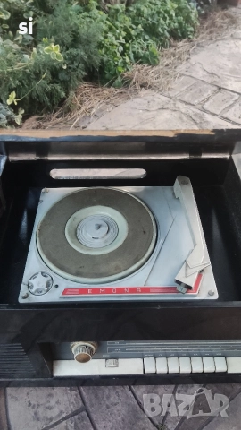 Радиограмофон Акорд 102, снимка 4 - Антикварни и старинни предмети - 52948704