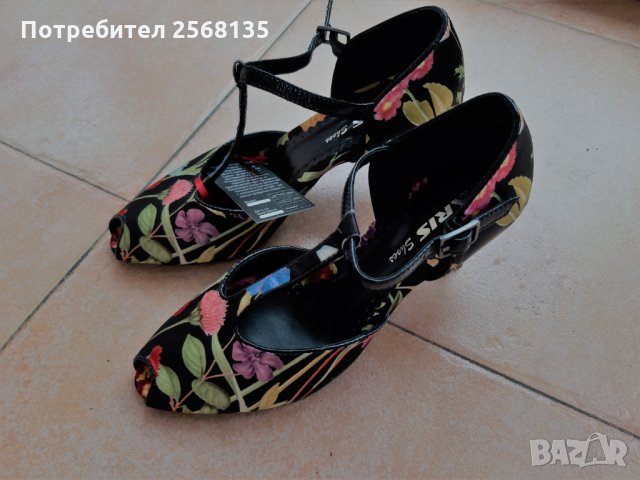Обувки ЕСТЕСТВЕНА Кожа с Красив цветен Принт на цветя!НОВИ с Етикет! №36, снимка 3 - Дамски обувки на ток - 35523777