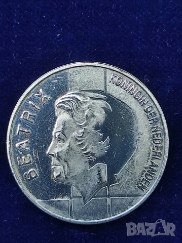 10 сребърни гулдена 1 брой монета Нидерландия 1994