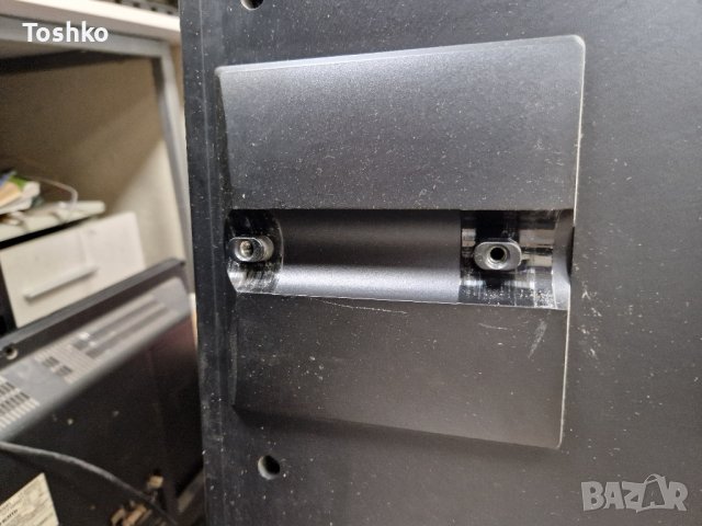 Стойка за ТВ PHILIPS 55PUS7600/12, снимка 3 - Стойки, 3D очила, аксесоари - 43503696