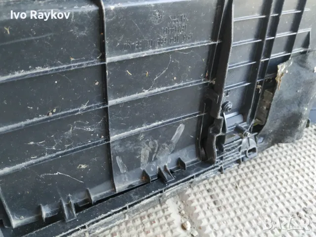 Жабка за Mercedes W164, снимка 2 - Части - 47513764