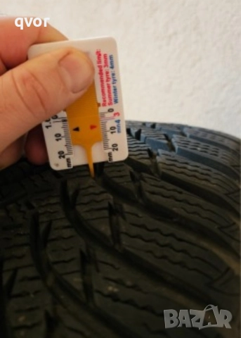 4 бр зимни гуми Kumho , снимка 6 - Гуми и джанти - 52850117