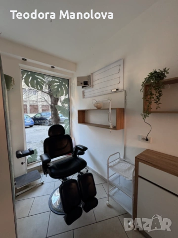 Продава се пълно оборудване за Студио за красота-ГОТОВ бизнес за работа в отлично състояние!, снимка 17 - Фризьорски услуги - 53206057