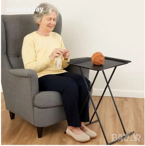 Помощна маса, Сгъваема масичка, метални крачета