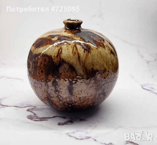 Керамична ваза