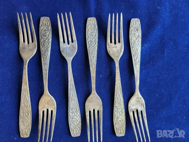  прибори от мелхиор : посребрени вилици и ножове, рядък красив модел, с релефни детайли, от СССР, снимка 2 - Антикварни и старинни предмети - 49312686