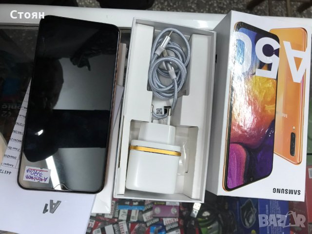 Продавам Samsung A50, снимка 2 - Samsung - 26953368