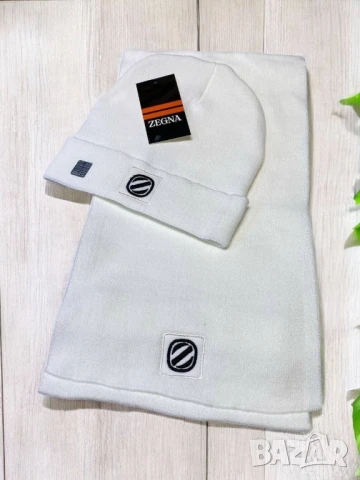 шапка и шал hugo boss the north face guess prada burberry celine  , снимка 5 - Шапки - 50731577