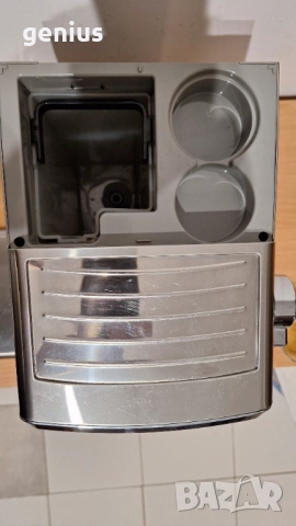 Кафемашина Саеко Saeco Poemia , снимка 6 - Кафемашини - 52456590