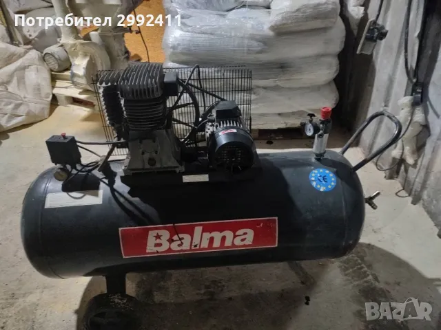 Италиански компресор 270 L, снимка 1