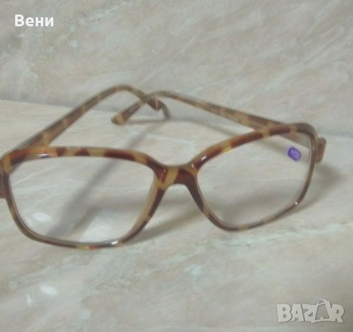 Диоптрични очила, снимка 4 - Слънчеви и диоптрични очила - 35470235