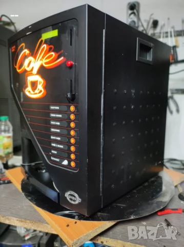 Еспресо Кафе машина / Кафемашина /кафеавтомат / кафе автомат, снимка 4 - Кафемашини - 51314848