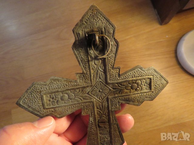Солиден старинен бронзов кръст разпятие на Исус Христос 23х 13см - Внос Израел, Йерусалим, снимка 5 - Антикварни и старинни предмети - 35483198