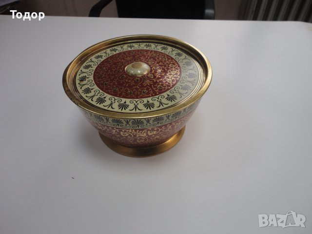 Страхотна тенекиена кутия 5, снимка 5 - Колекции - 43021728