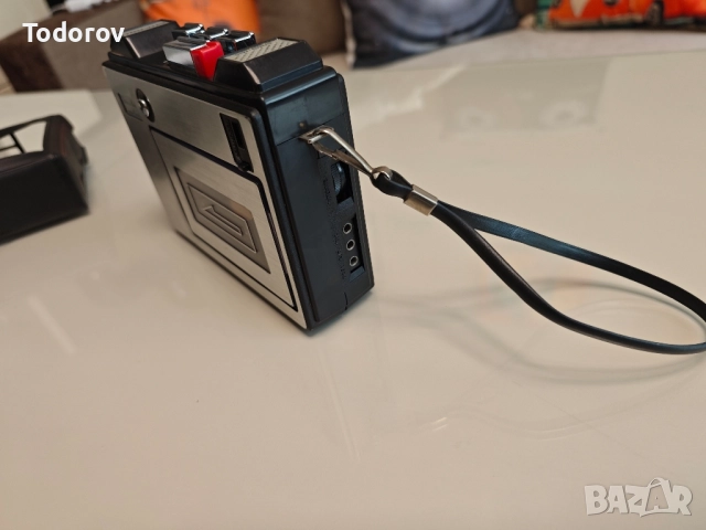 Walkman SHEBRO, снимка 3 - Радиокасетофони, транзистори - 51521729