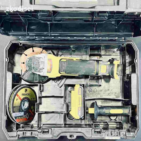 Акумулаторен ъглошлайф DEWALT DCG405