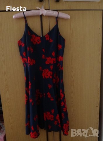 Нова оригинална рокля GAP, снимка 5 - Рокли - 33486900