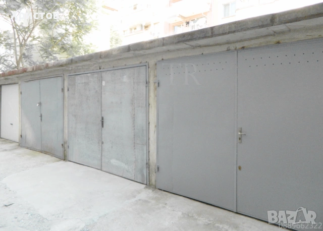 От собственик голям, самостоятелен, надземен гараж., снимка 3 - Гаражи и паркоместа - 53384794
