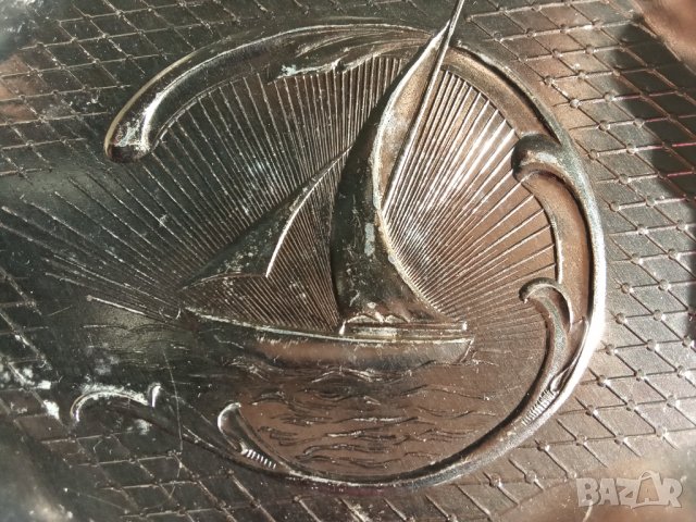 Метални чинийки и метална бонбониера, руски, снимка 4 - Чинии - 32364094