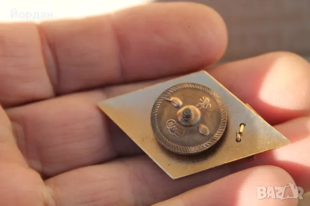 Ромб '''ВСШ-МВР'' , снимка 5 - Антикварни и старинни предмети - 49596086