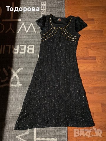 Черна плетена рокля с къс ръкав от заешка кожа, снимка 1 - Рокли - 38661888