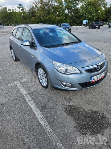 Опел Астра Sport Turet 1.3 CDTI !!!, снимка 3 - Автомобили и джипове - 52004912