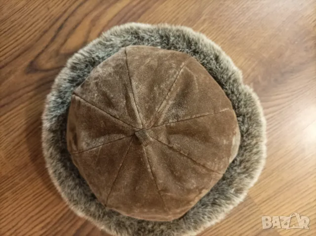 Топла дамска шапка, снимка 5 - Шапки - 49167283