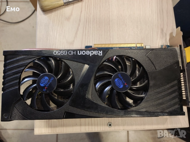Видеокарта Radeon hd6950