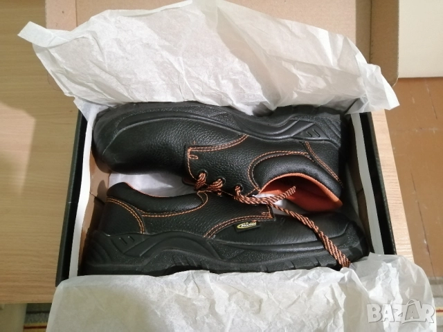 Работни обувки Pallstar 42 номер, снимка 8 - Други - 52435752