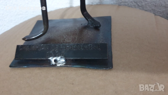 Металопластика на фехтовач .Ръчно изработен, снимка 4 - Антикварни и старинни предмети - 52677434