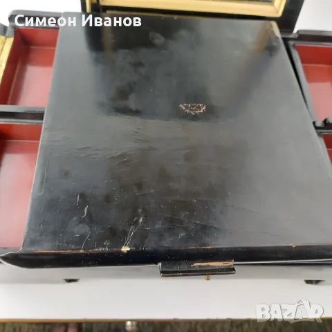 Стара виетнамска дървена кутия за гримове и бижута #5618  Има някои проблеми:  липсват две кутии и н, снимка 9 - Антикварни и старинни предмети - 47733829